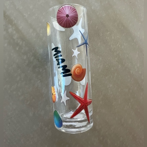 Miami Souvenirs - Picture 2 of 5